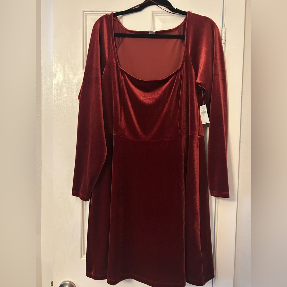 Old Navy Velvet Long Sleeve Dress in Deep Red